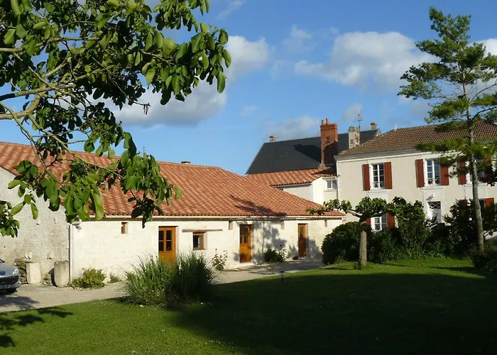 Chambres D'Hotes Les Tilleuls Les Velluire-sur-Vendee photo