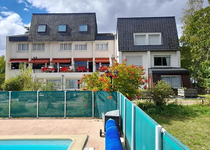 Hotel La Longue Vue Gennes-Val-de-Loire photo