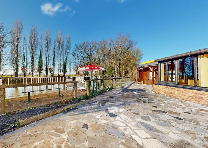 Stunning Home In La Bazouge-De-Chemere La Cropte fotorgafie