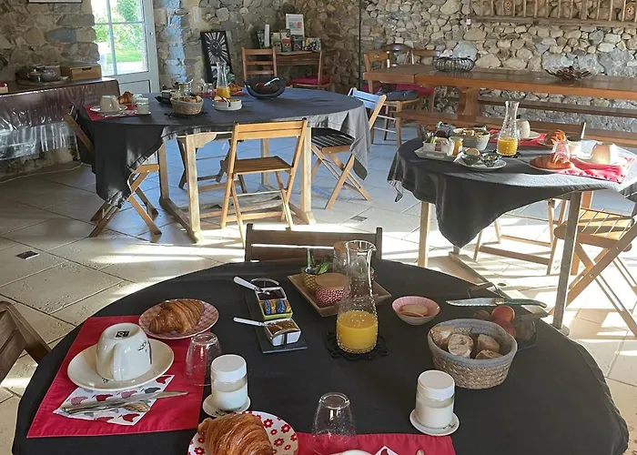 Charmant Logement Avec Piscine Et Table D'Hotes, Proche De Solesmes Et De L'Abbaye. - Fr-1-410-407 foto