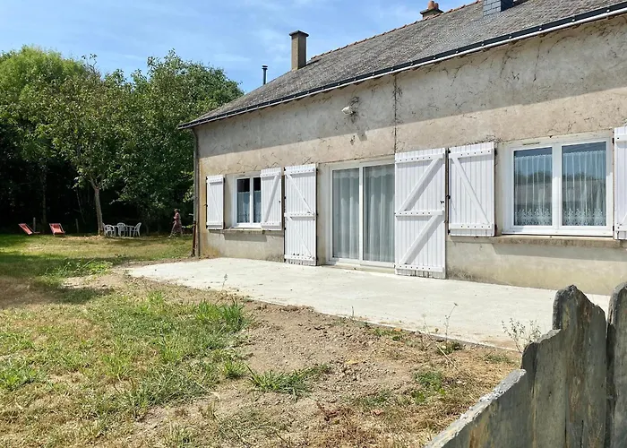 Maison De Vacances Spacieuse Pres De La Foret, Avec Jardin, Cheminee, Wifi, Et Equipements De Loisirs. - Fr-1-306-1223 Le Gâvreの写真