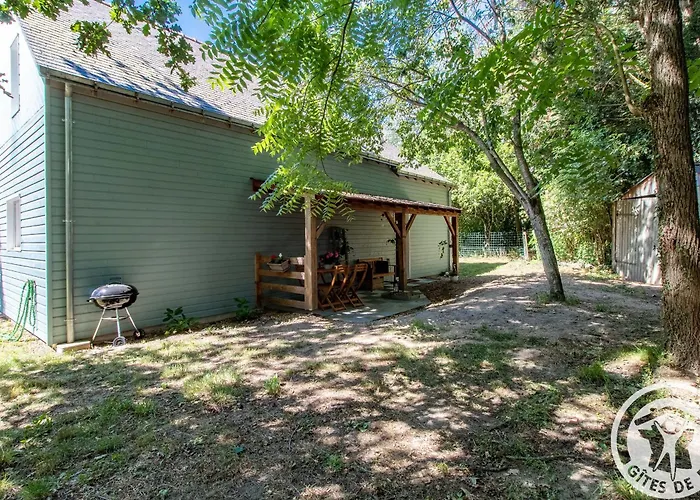 Gite Accueillant Avec Piscine Chauffee A Partager, Pres D'Angers, Ideal Pour Vacances En Nature - Fr-1-622-44 Tierce photo