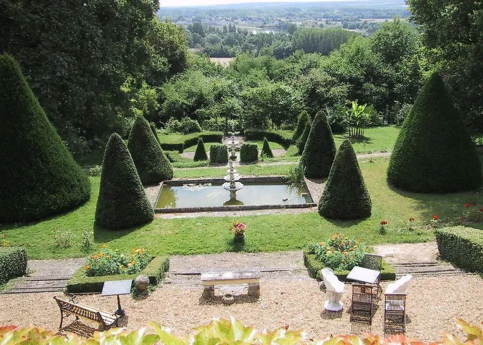 Chateau De Montbrun Hotel Saint-Michel-Chef-Chef photo