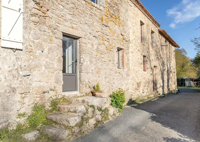 Studio 2 Pers Renove En Bord De Sevre Avec Cuisine Equipee Et Exterieur Partage - Fr-1-426-482 Villa Mortagne-sur-Sevre fotoğrafı