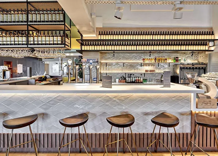 Ibis Styles La Roche-Sur-Yon Hotel Mouilleron-le-Captif photo