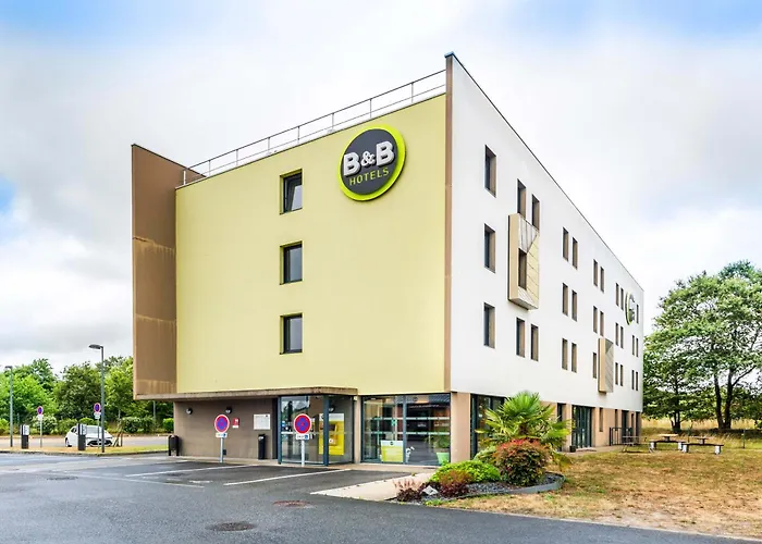 B&B Hotel Nantes Savenay photo