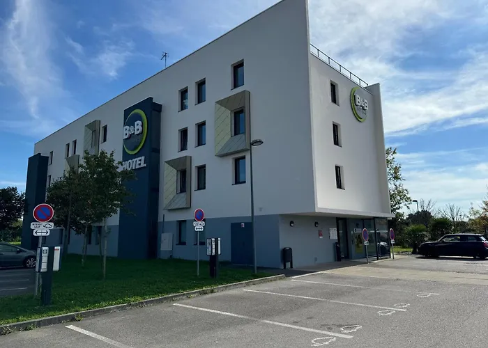 B&B Hotel Nantes Savenay photo