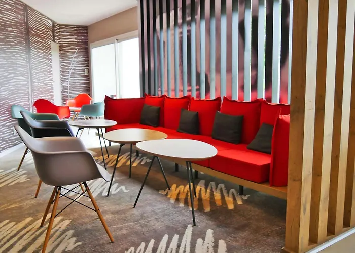 ホテル Ibis Laval Le Relais D'Armor Changéの写真