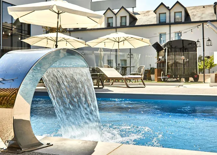 Ibis Styles La Roche-Sur-Yon Hotel Mouilleron-le-Captif photo