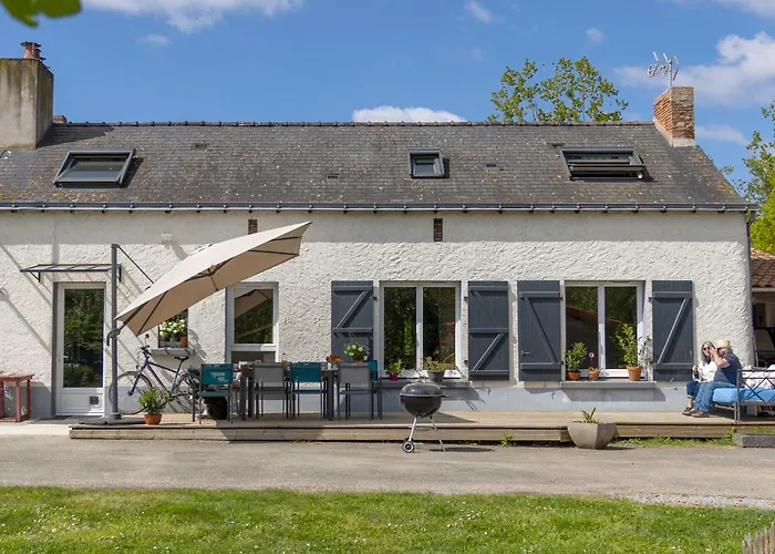 Фото Chambres D'Hotes, Table D'Hotes Des Reinieres Proche La Loire A Velo, 3 Chambres 7 Couchages Le Fosse-Neuf