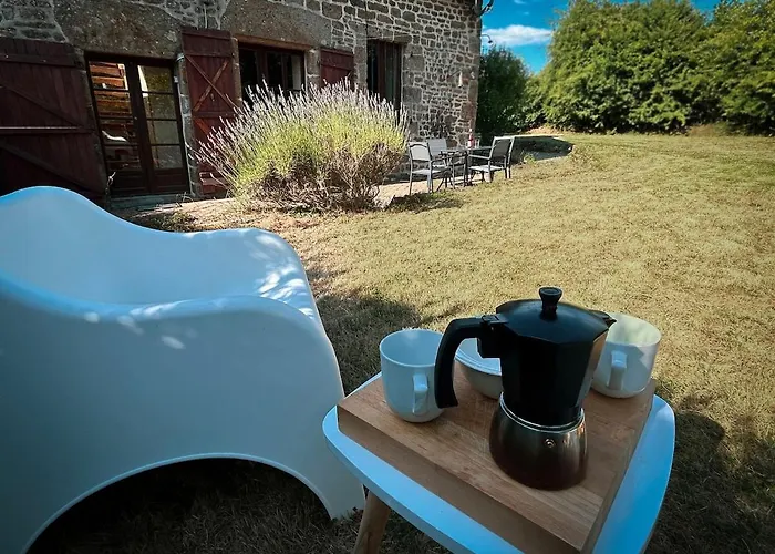 Peaceful Detached Stone Cottage Lesbois foto