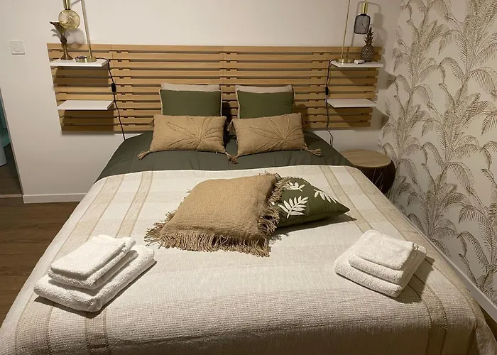 House In Forest Proche Gr And Circuit Saint-Mars-la-Briere照片