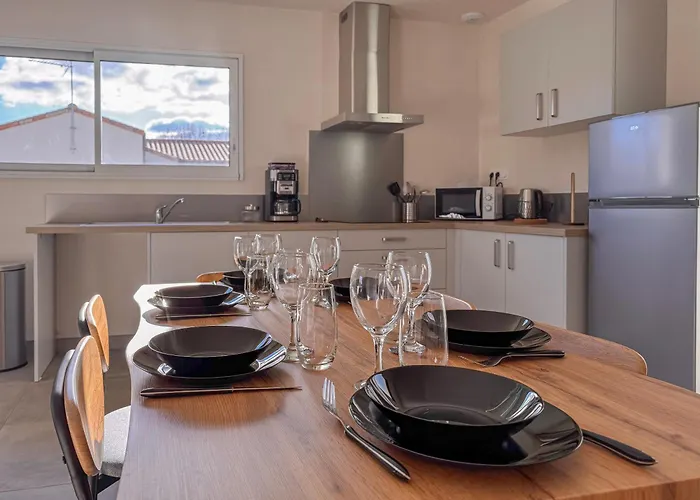 Maison 5-6 Personnes -15 Min Du Parc - Parking -By R&G La Pommeraie-sur-Sèvreの写真