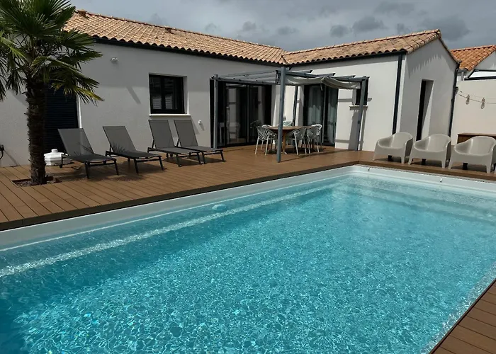 סן-ונסן-סור-ז'אר Elegante Maison Avec Piscine תמונה