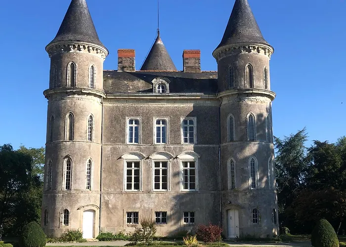 Montfaucon-Montigne Chateau Dore Les Tours - Appartement Renard - Proche Puy Du Fou תמונה