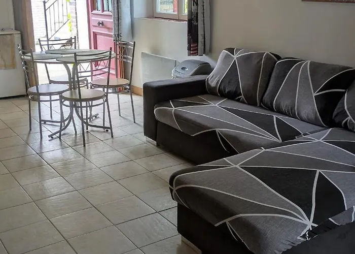 Independent Studio In Nature Saint-Valérien fotorgafie