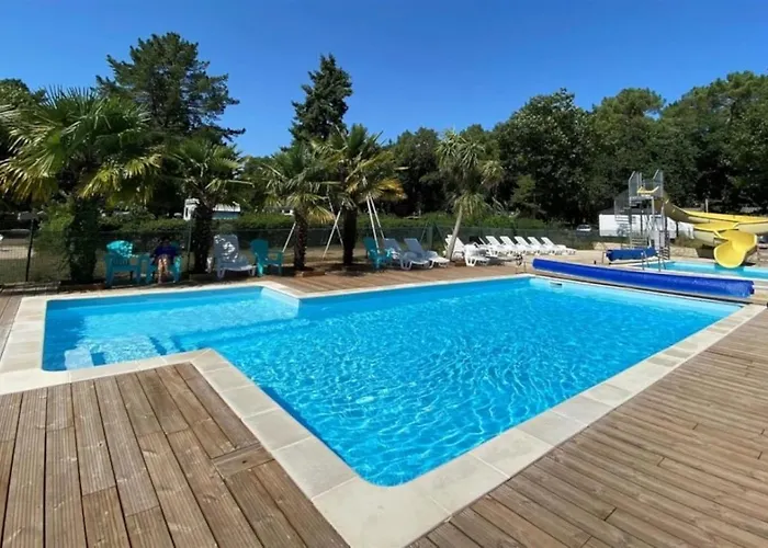 Zecamping 3 Etoiles - Piscine Chauffee Et Club Enfant照片