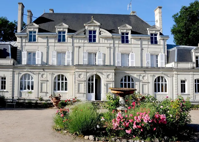 Appartements Aile Ouest Et Est Du Chateau De La Chaussee Brain-sur-Allonnes Foto