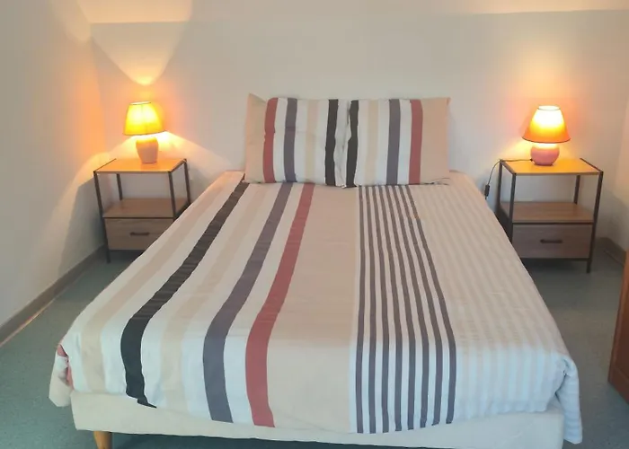 Ferienwohnung Le Nid Douillet Saint-Berthevin Foto
