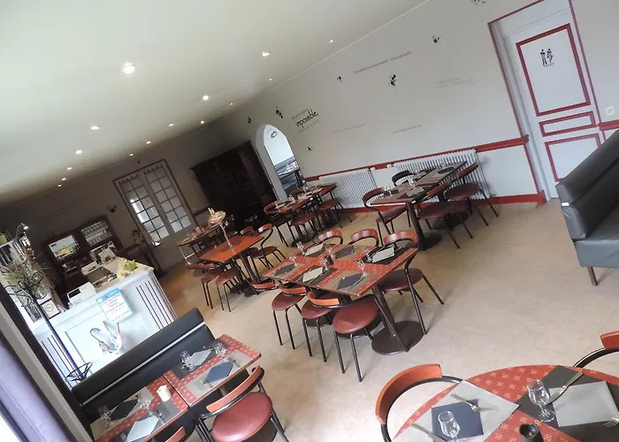 Hotel Restaurant Le Chalet Guemene-Penfao photo