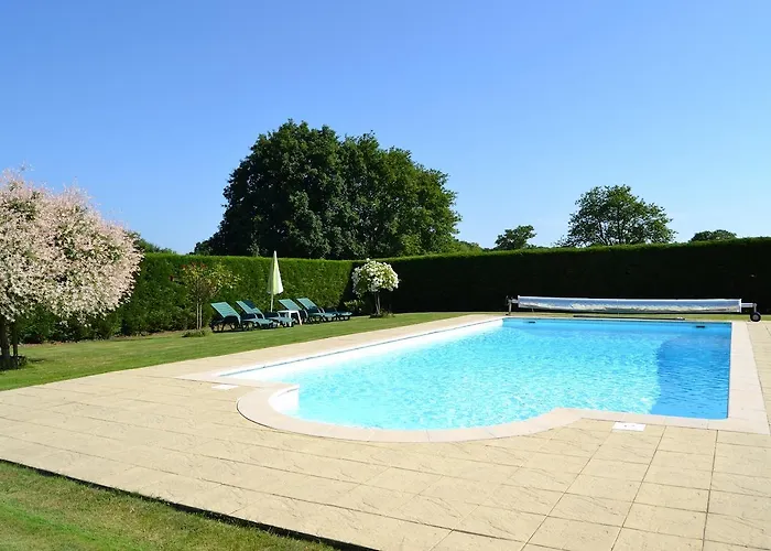 Photo de La Roulais Holiday Cottages Soudan 
