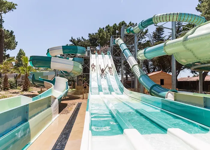 Camping Sunissim Le Chaponnet By Locatour Hotel Brem-Sur-Mer foto