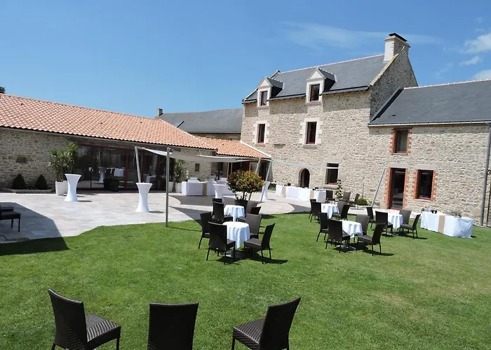 Le Manoir Du Pas Jahan Coueron photo
