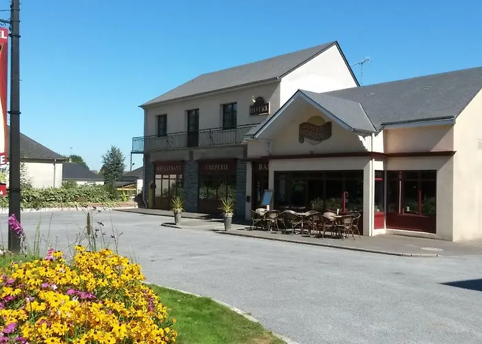 Hotel Restaurant La Creperie Du Chateau Craon  photo