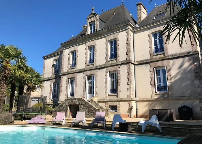 Chateau La Pierre Levee Hotel La Gaubretiere photo